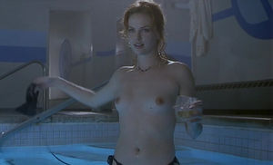 charlize theron nude pic